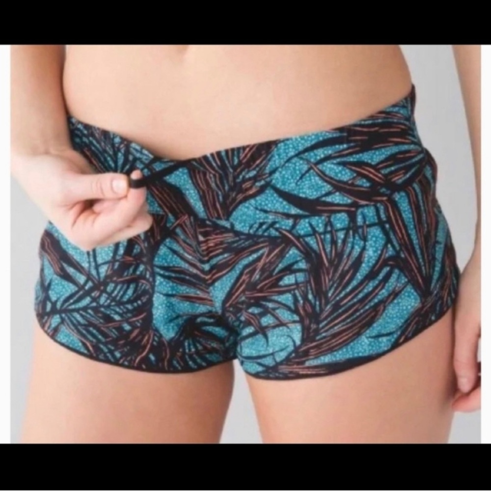 Lululemon Surf Short II size 6